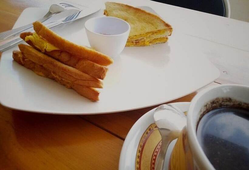 Fifawind Hotel Komodo