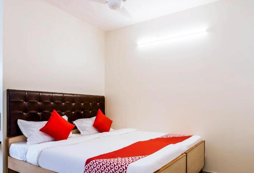 Отель G P Residency By Oyo Rooms