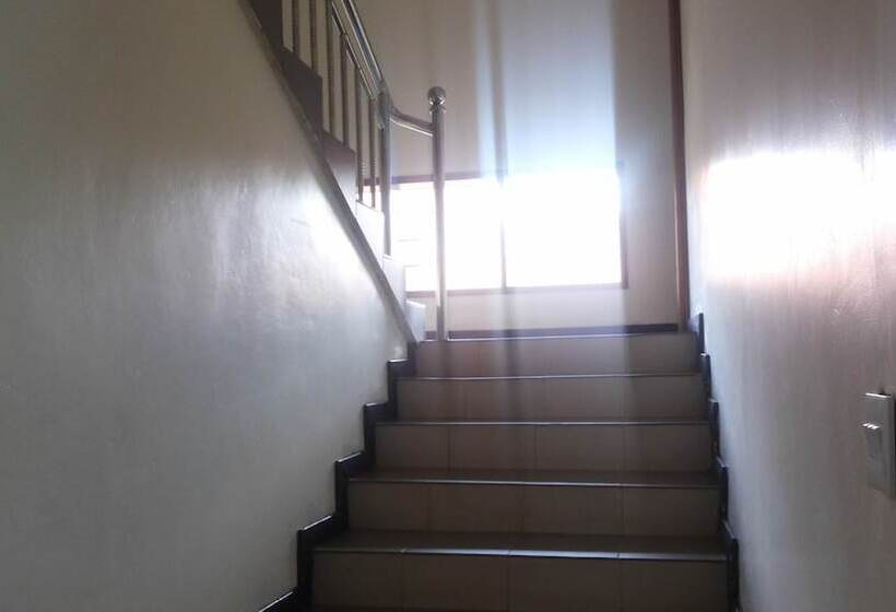 هتل Global Friendship