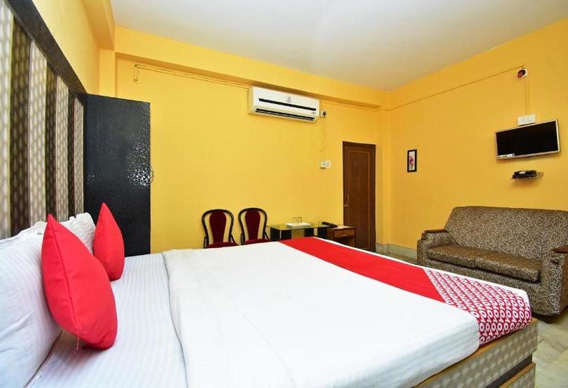 هتل Kahini By Oyo Rooms