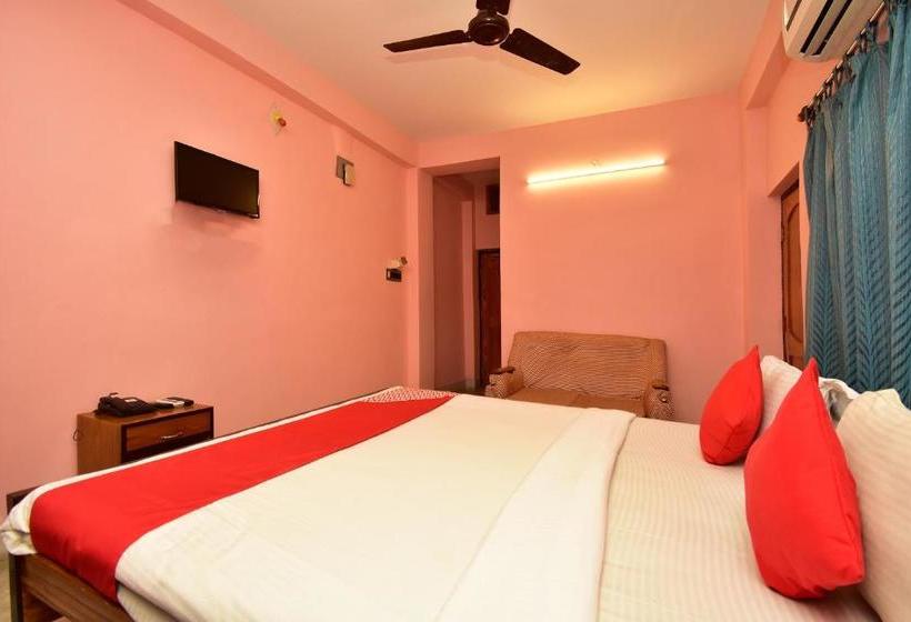 هتل Kahini By Oyo Rooms