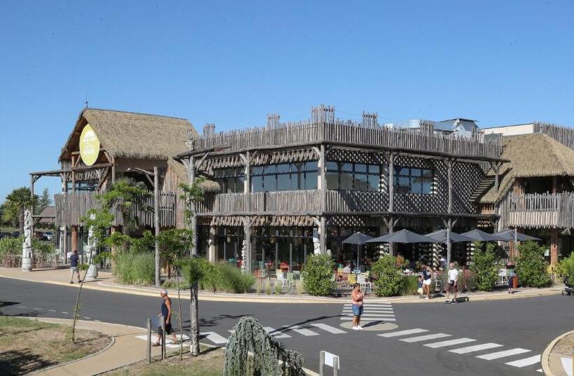 ホテル Les Hauts De Beauval