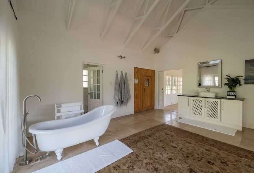 酒店 Oxford Healthcare Retreat