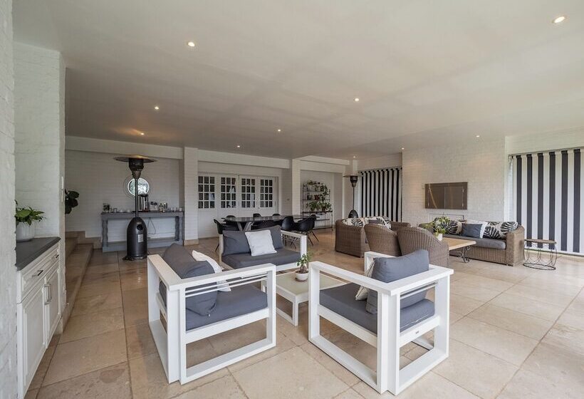 酒店 Oxford Healthcare Retreat