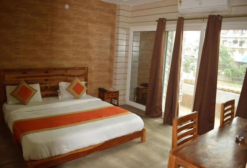 فندق Palm Tree Sector 31