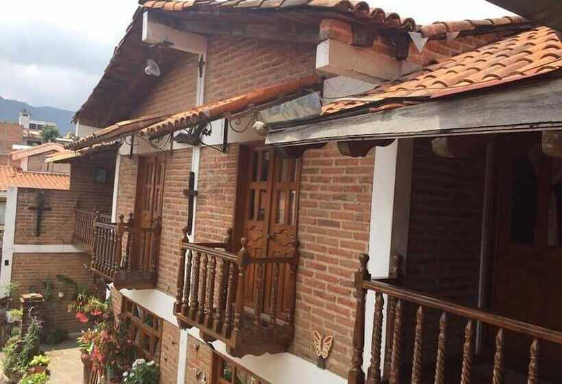 ホテル Posada De Los Reyes