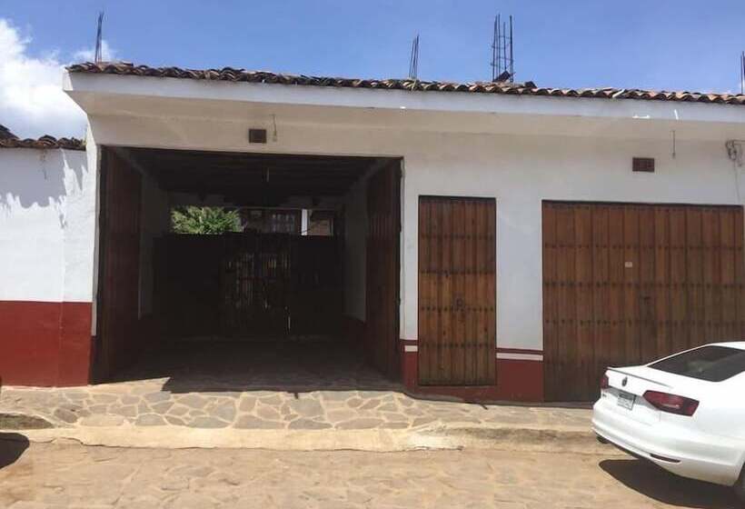 ホテル Posada De Los Reyes