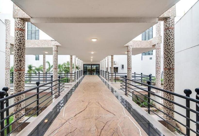 فندق Sapphero Resorts