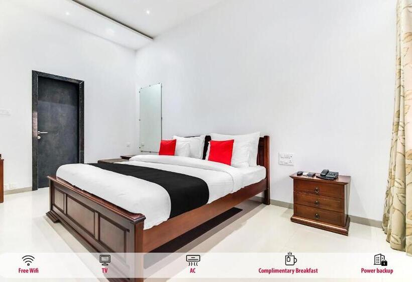 فندق Sapphero Resorts