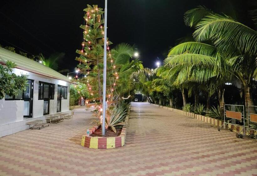 فندق Sapphero Resorts