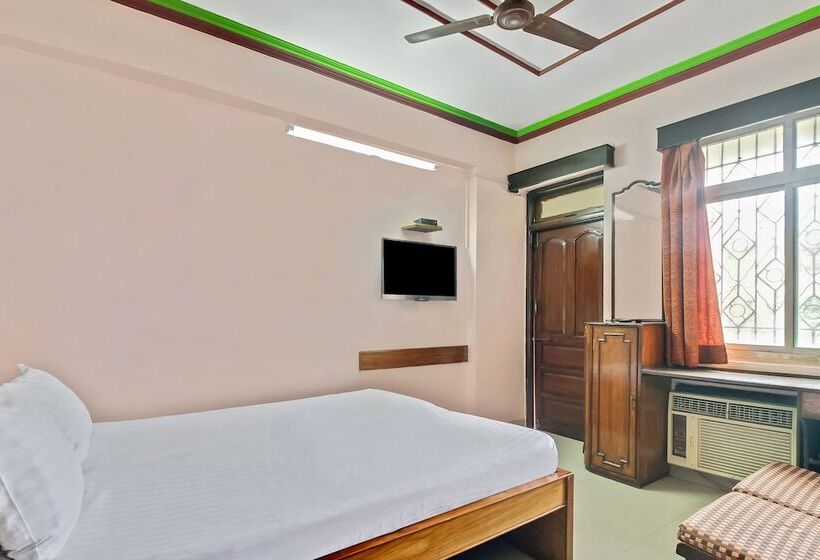 Spot On 46408 Hotel Saaj