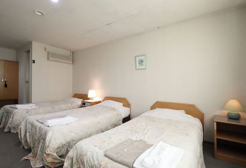 ホテル Tensui By Oyo Rooms