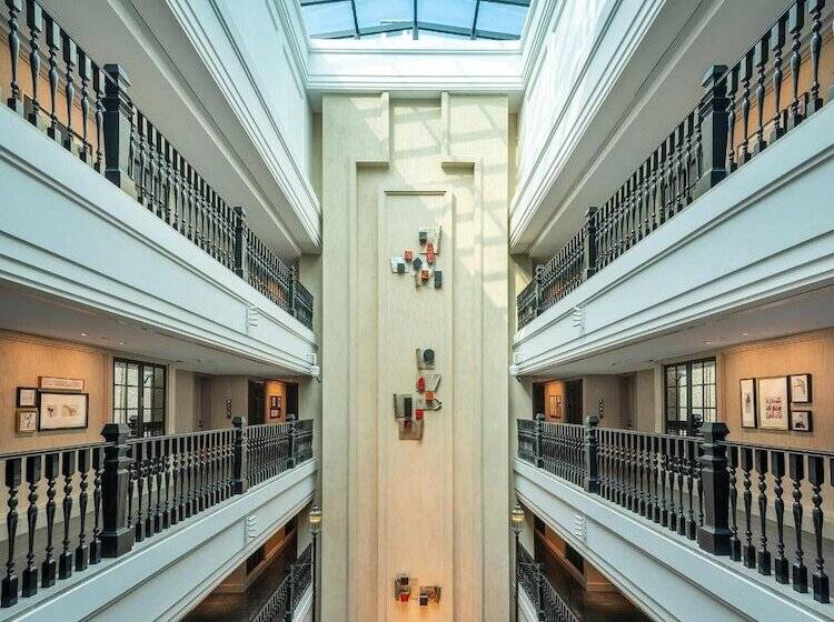 ホテル Yiu Teung Mansion