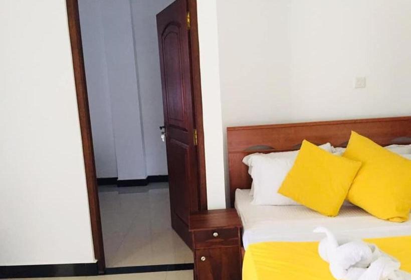 Hotel Yoho Lake View Resort