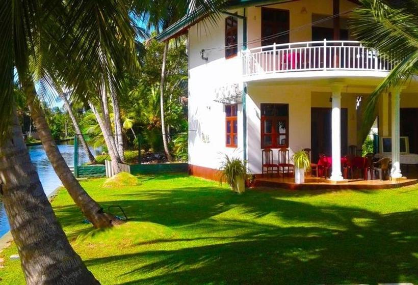 Hotel Yoho Lake View Resort