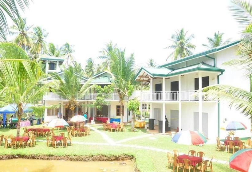 Hotel Yoho Lake View Resort