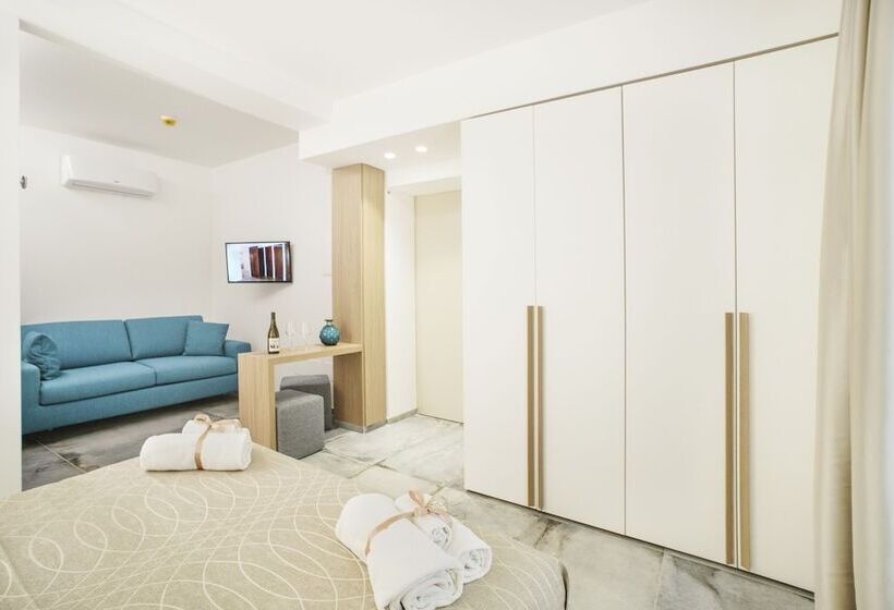 Oasi Del Golfo Suites B&b