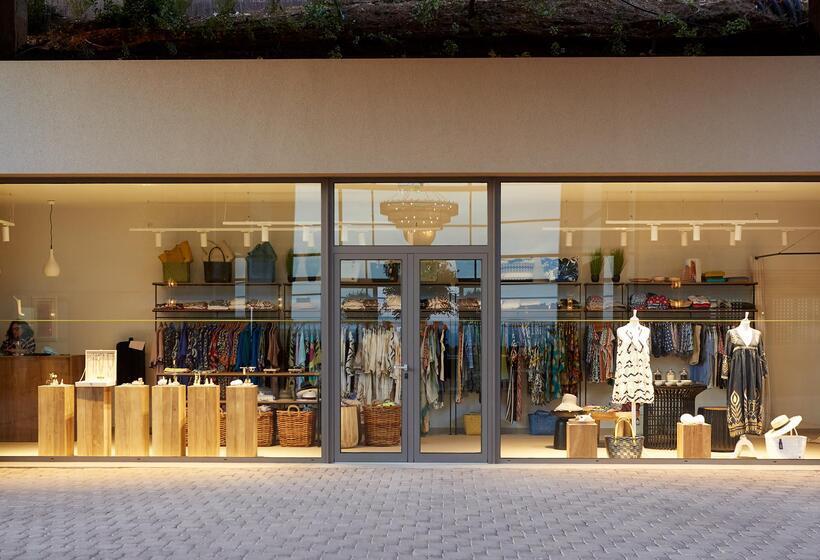 استراحتگاه Elix, Mar Bella Collection