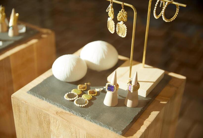 استراحتگاه Elix, Mar Bella Collection