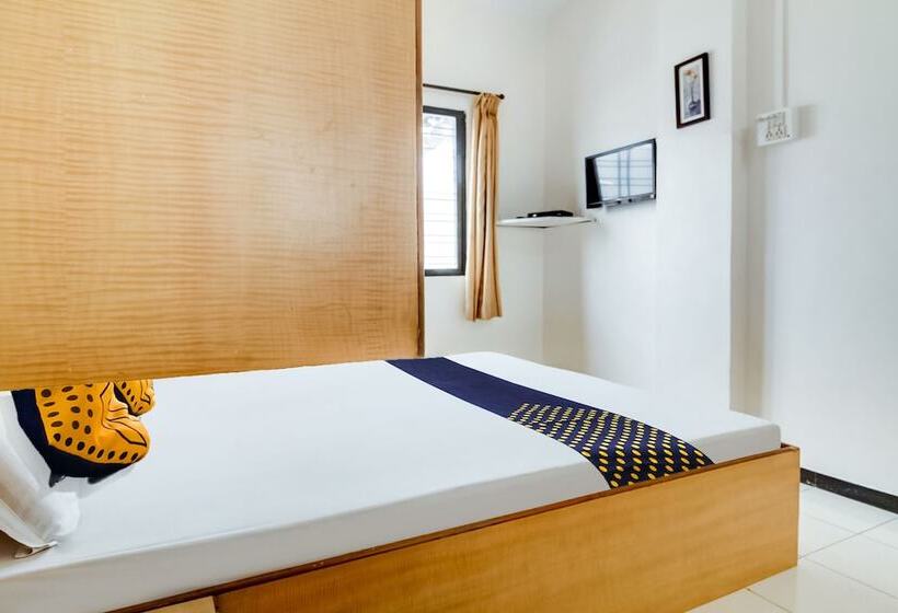 Spot On 37458 Hotel Rahi