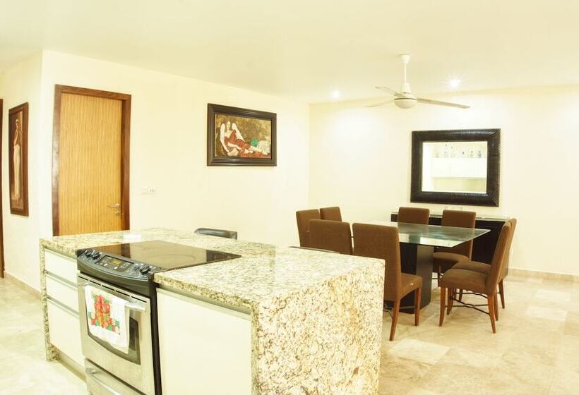 הוסטל Pajaro De Fuego Pool & Terrace