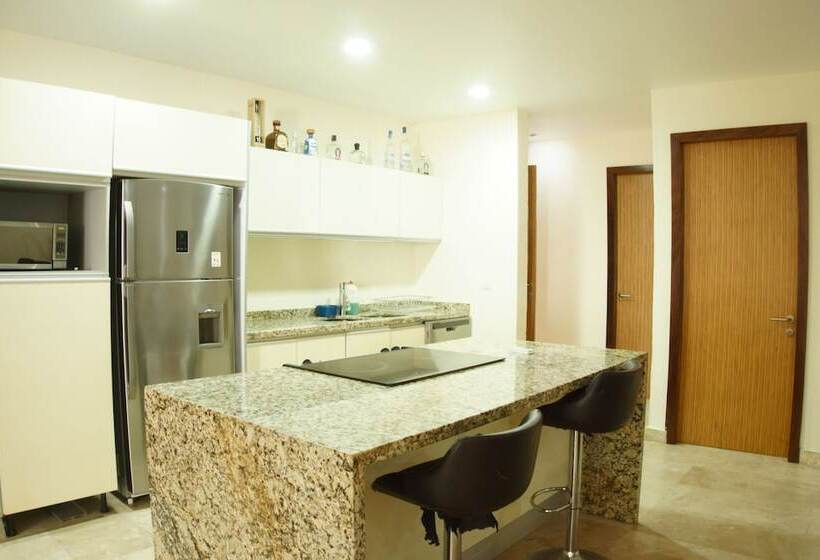 הוסטל Pajaro De Fuego Pool & Terrace