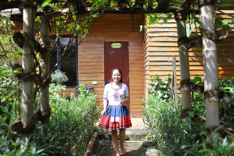 هاستل The Art Golden Jungle House