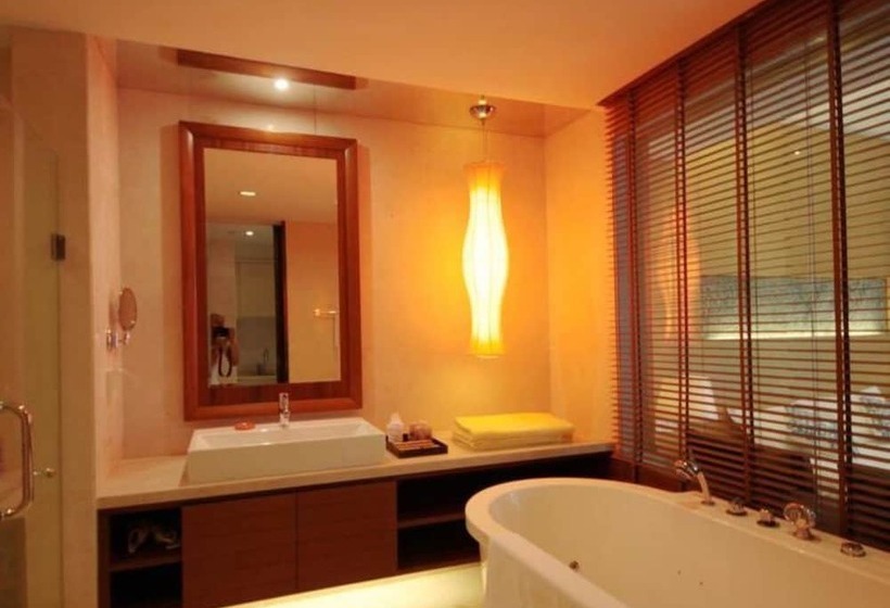 Amanda Seaview Resort Apartment