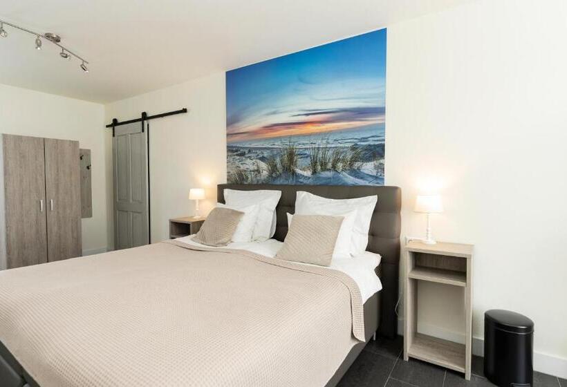 住宿加早餐  De Moerbei