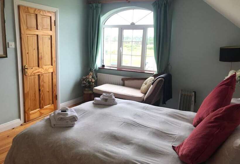 민박 Rose Of The Sea