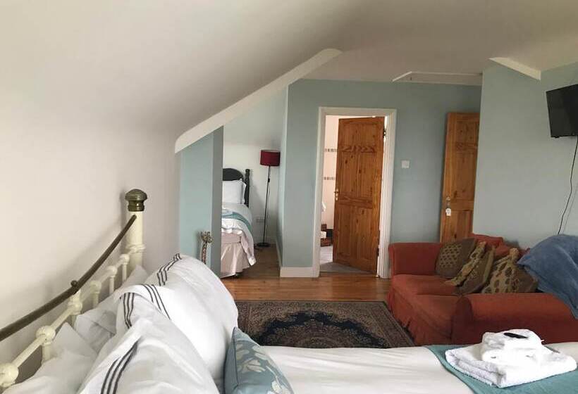 민박 Rose Of The Sea