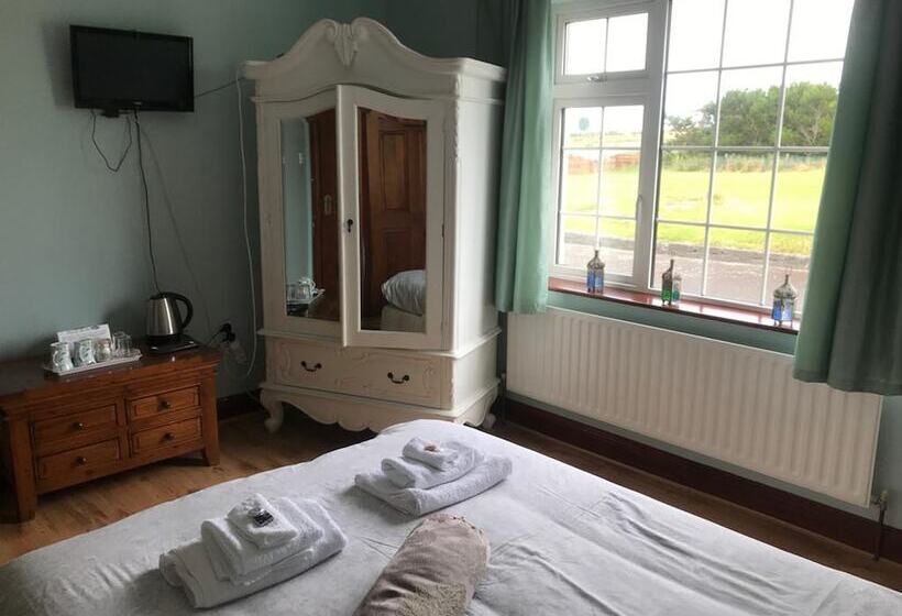 민박 Rose Of The Sea