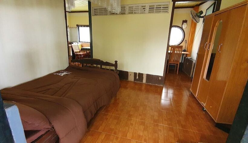 تختخواب و صبحانه Tithonia Homestay