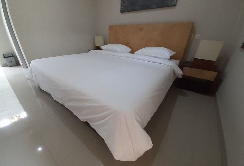 민박 Wisnu Residence