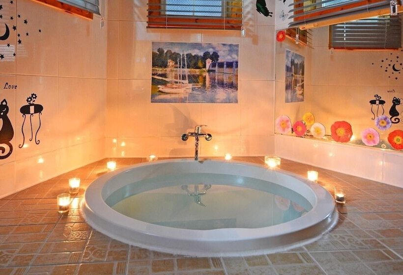 Gyeongju Eurovil Pension