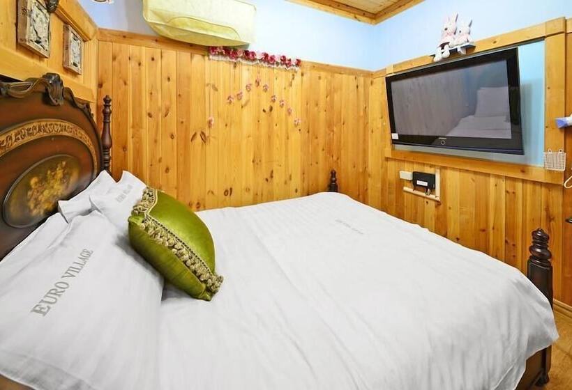 Gyeongju Eurovil Pension