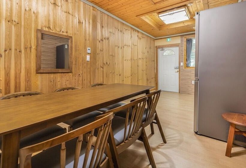 Gyeongju Eurovil Pension