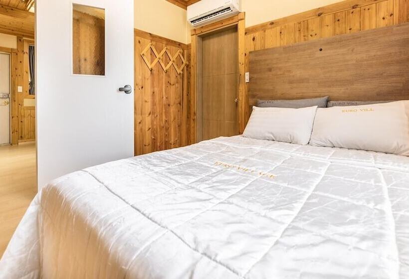 Gyeongju Eurovil Pension