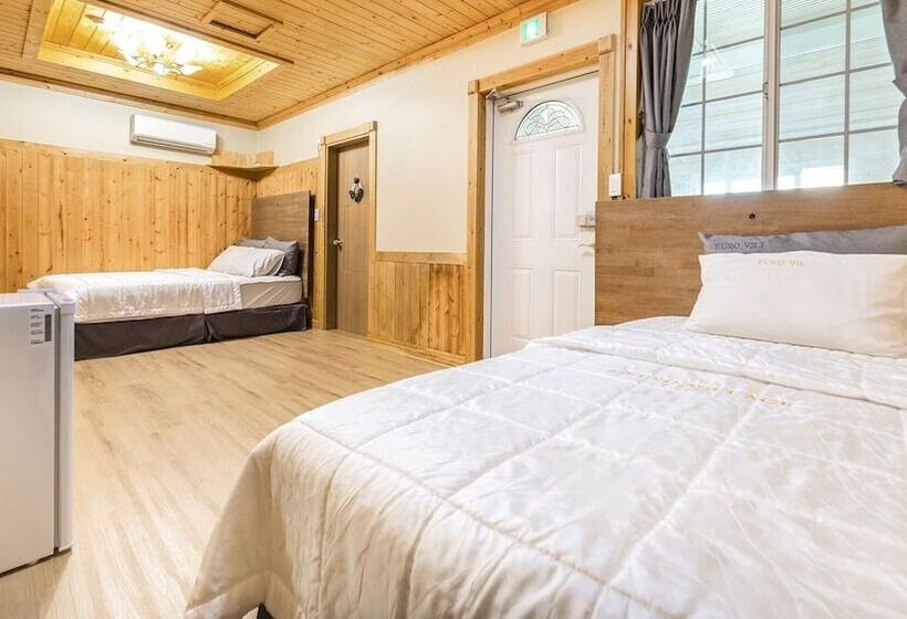 Gyeongju Eurovil Pension