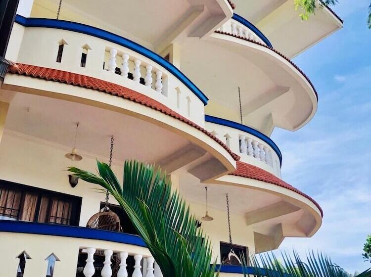 호텔 Ayurlaya Beach Retreat & Spa