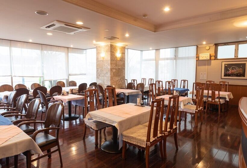 Отель Castle Inn Tsu