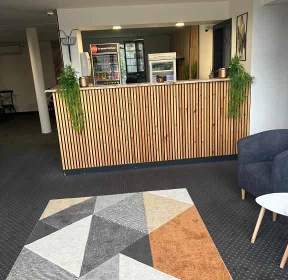 فندق De La Paix Lyon Sud Givors