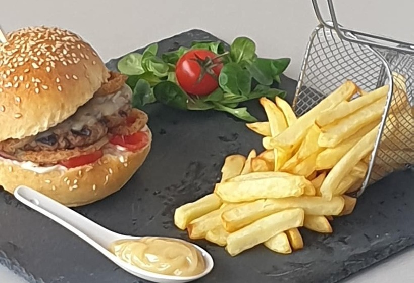 فندق De La Paix Lyon Sud Givors