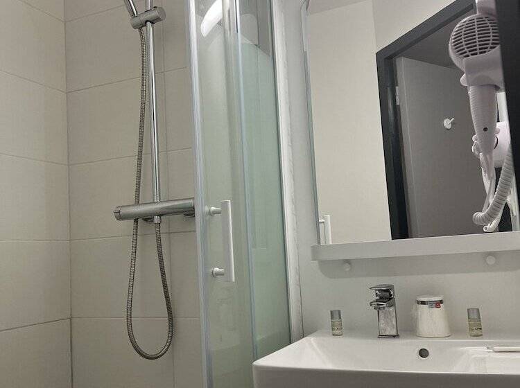 فندق De La Paix Lyon Sud Givors