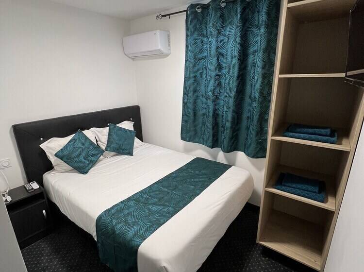 בית מלון כפרי De La Paix Lyon Sud Givors