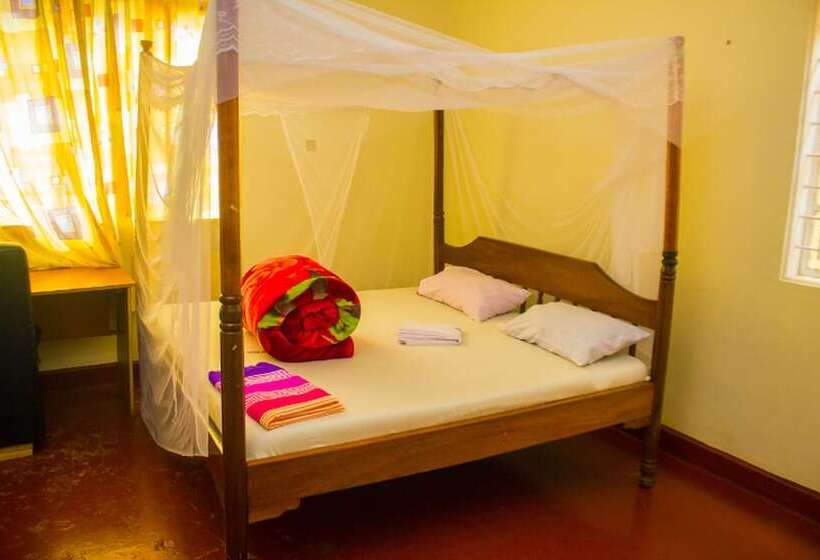 هتل Ebenezer Guest House