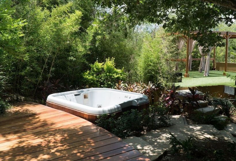 בית מלון כפרי Gamma Monterrey Rincon De Santiago