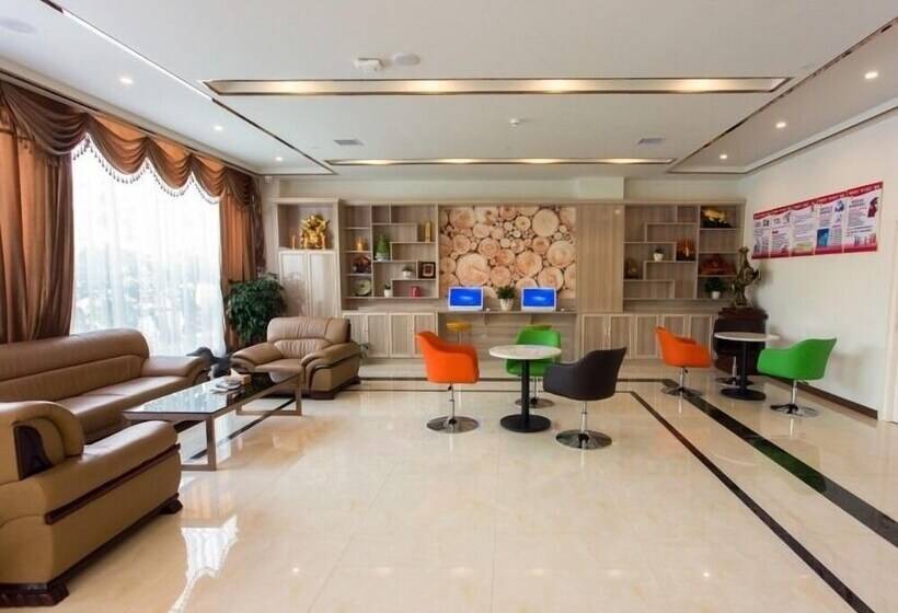 בית מלון כפרי Greentree Inn Lu An Jinzhai County Dabie Mountain Logistics Park Business