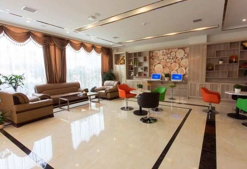 בית מלון כפרי Greentree Inn Lu An Jinzhai County Dabie Mountain Logistics Park Business