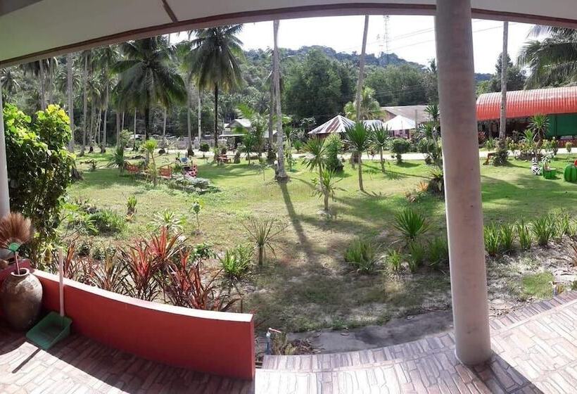 酒店 Lee Red House